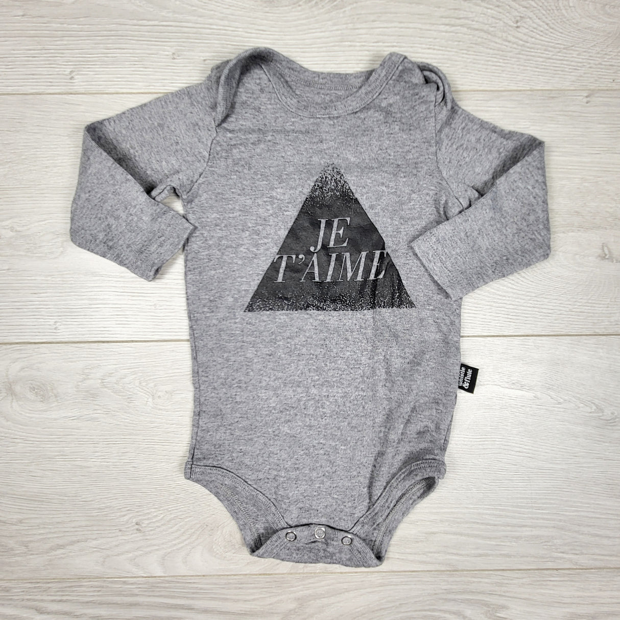 Whistle and Flute grey  Je T'aime" bodysuit. Size 3-6 months