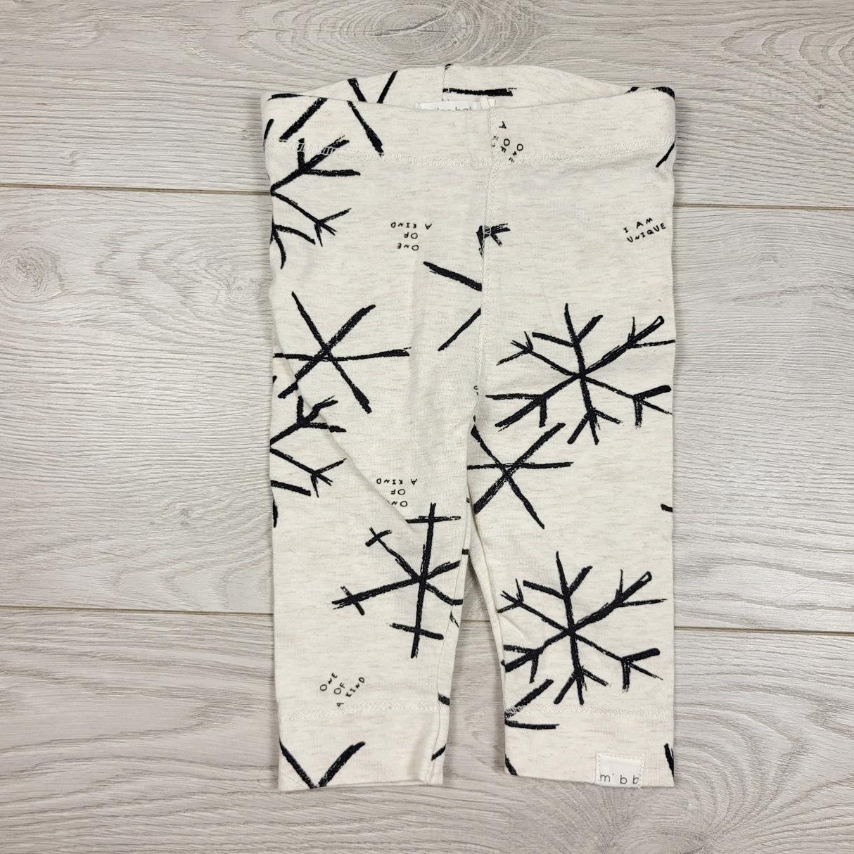 Miles Baby snowflake leggings. Size 3 months