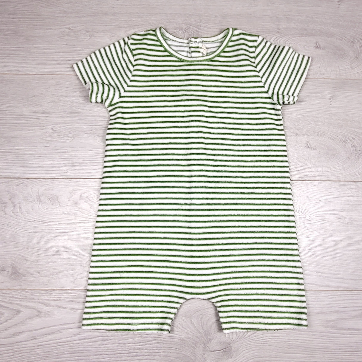 Tiny Trove green striped terrycloth romper. Size 3T
