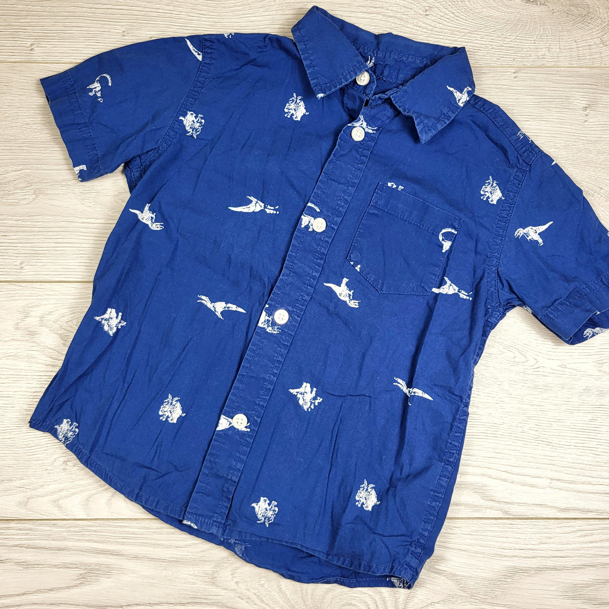 George navy button down shirt with dinosaurs. Size 4T