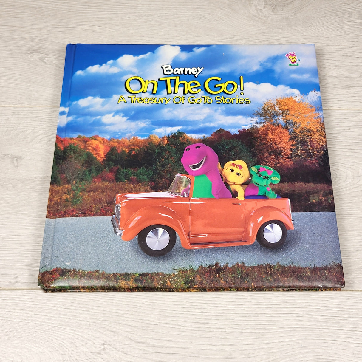 Barney on the Go. Vintage 1999 book (sorry, no shipping)