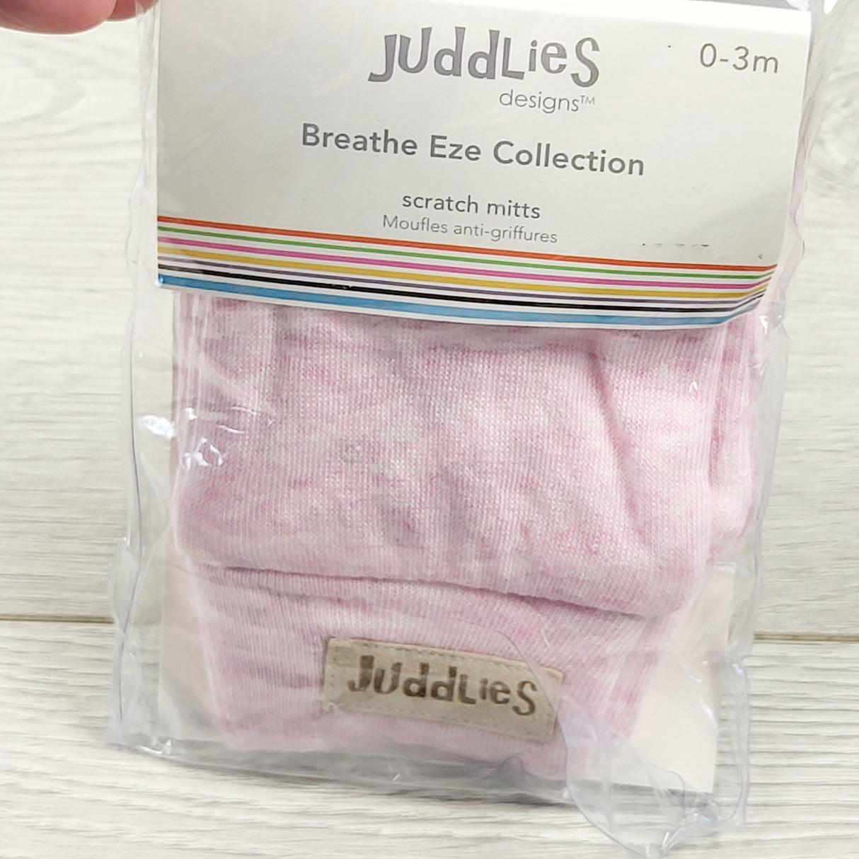 NEW - Juddlies Breathe Eze scratch mittens. Size 0-3 months