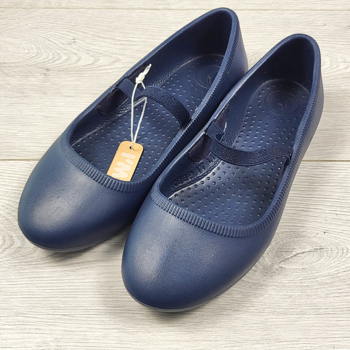 NEW - Native "Margot"  ballet flat shoes. Youth size 3