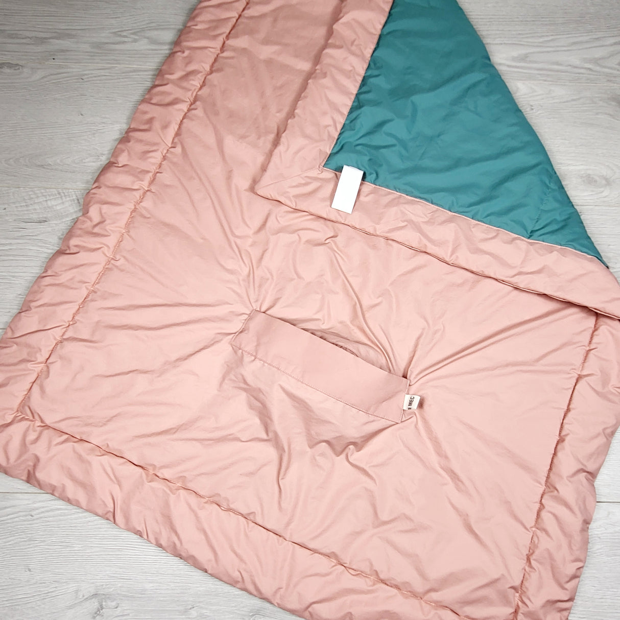 MEC Bundle Up Packable Blanket