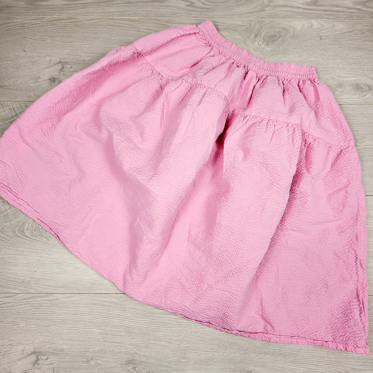 Joe pink textured midi skirt. Size 7/8