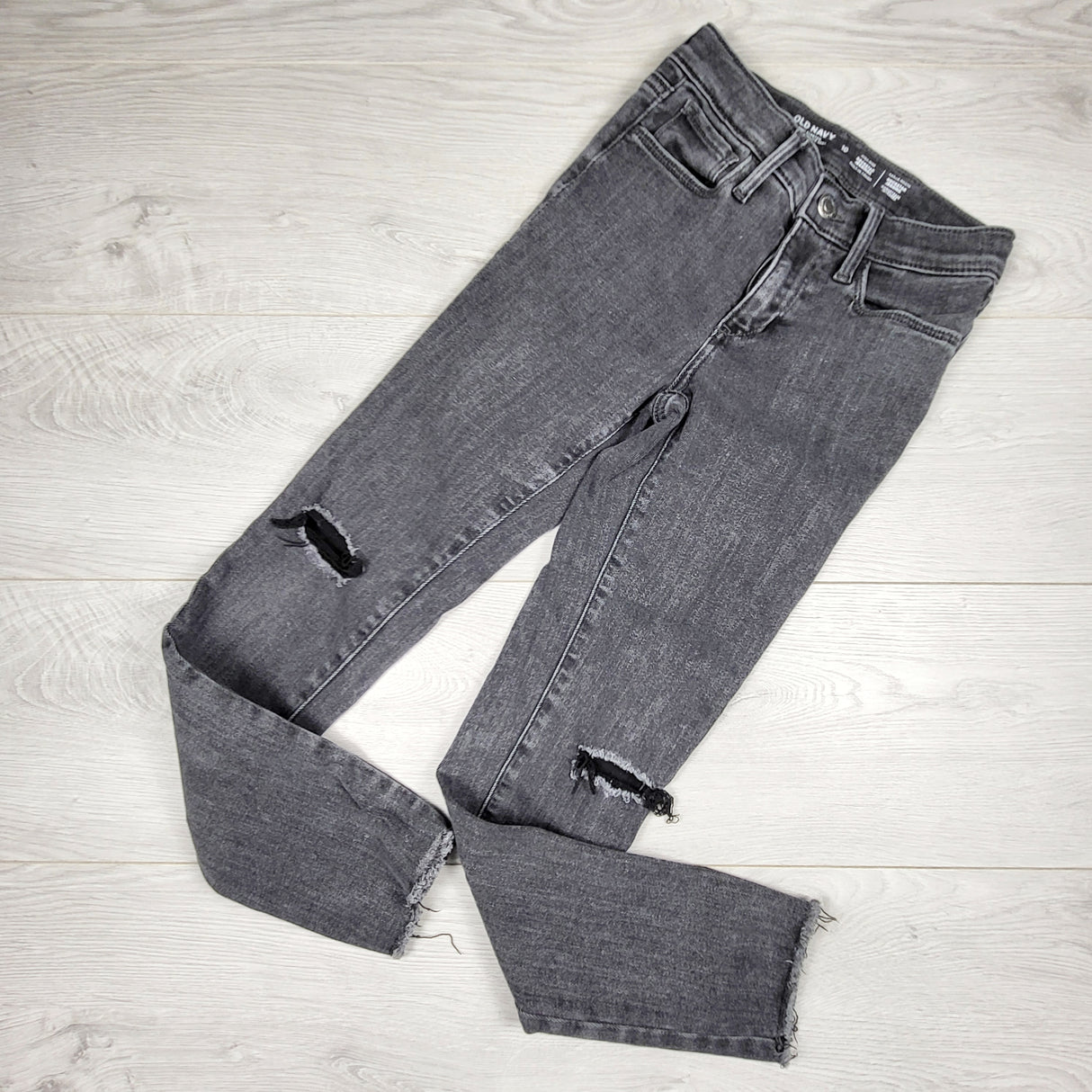 Old Navy grey distressed rockstar jeggings. Size 10