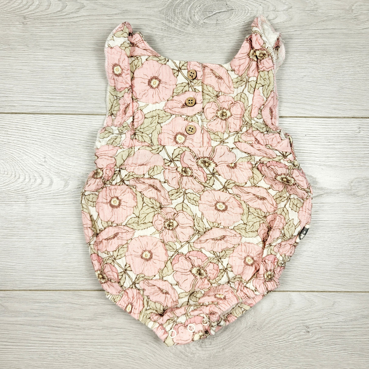 Rabbit + Bear muslin cotton floral print bubble romper. Size 3-6 months