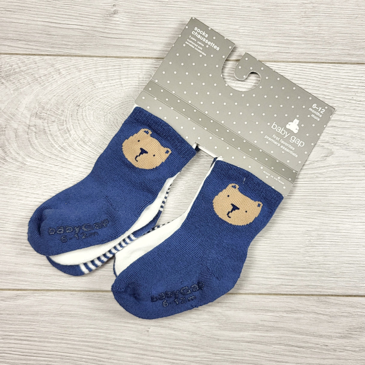 NEW - Gap socks (3 pairs.) Size 6-12 months