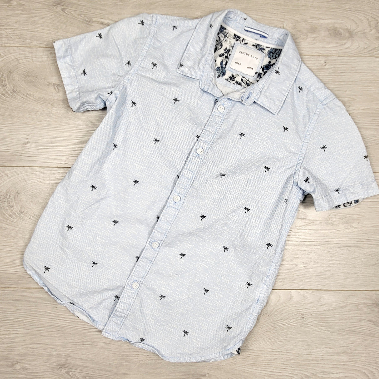 Cactus Boys blue button down shirt with palm trees. Size 8