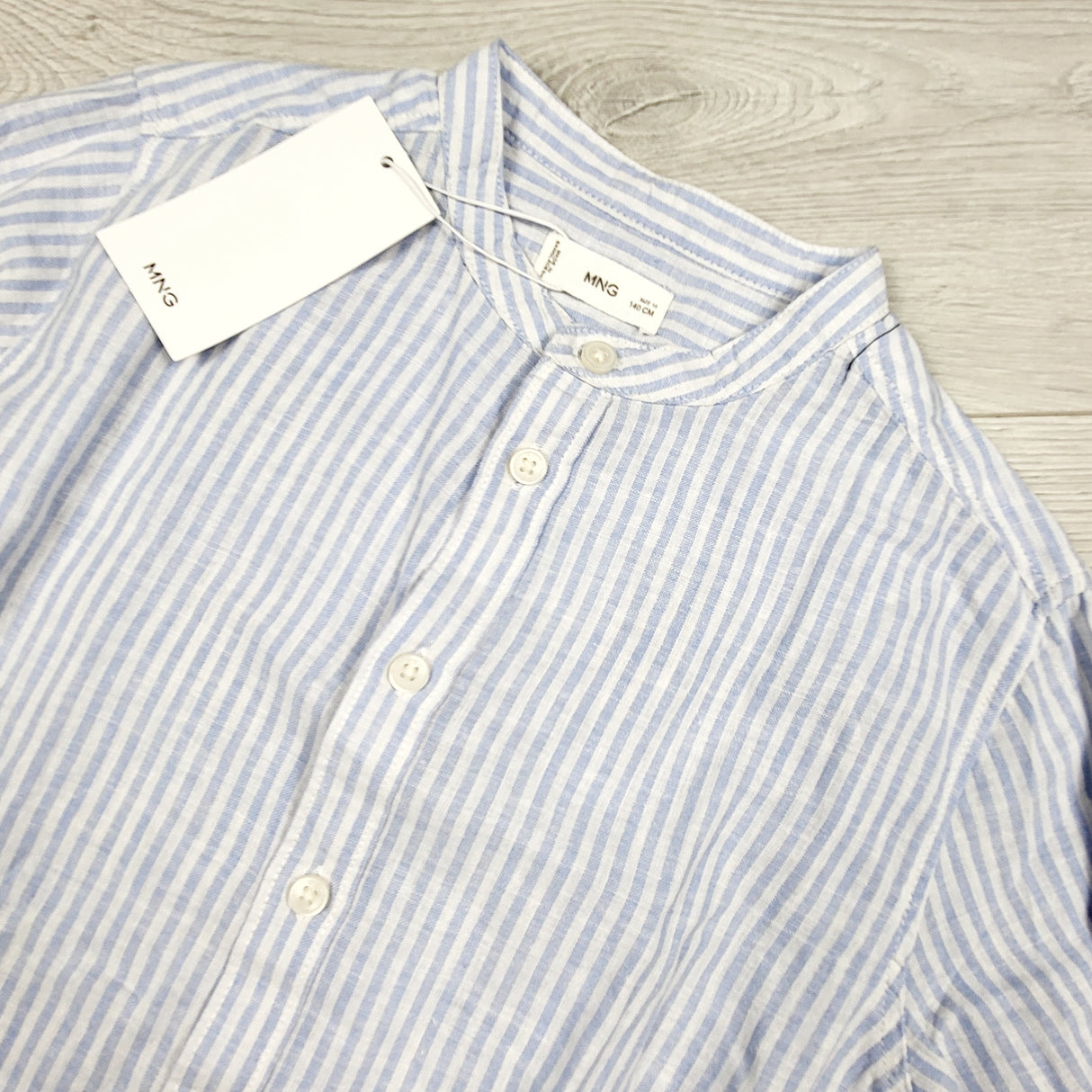 NEW - MNG (Mango) blue striped collarless linen blend button down shirt. Size 10
