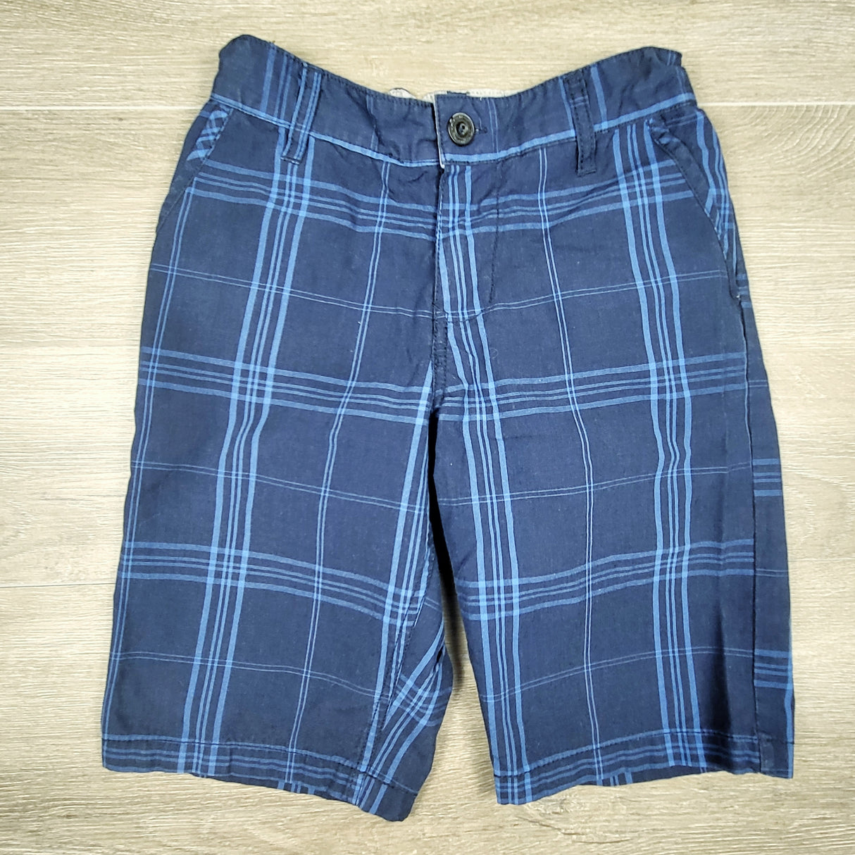 Calvin Klein navy plaid shorts. Size 10
