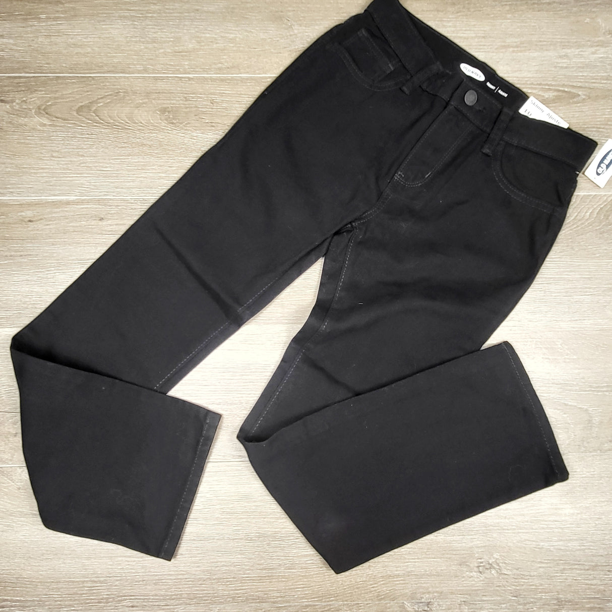 NEW - Old Navy black skinny jeans. Size 10