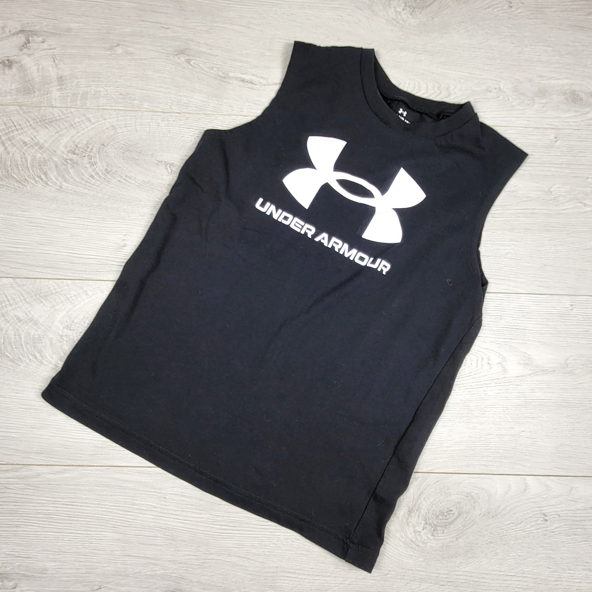 H and M black loose fit tank top. Size small