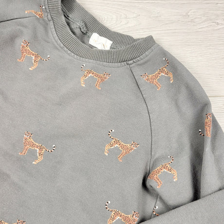 Jamie Kay grey organic cotton sweathirt with cheetahs. Size 3T