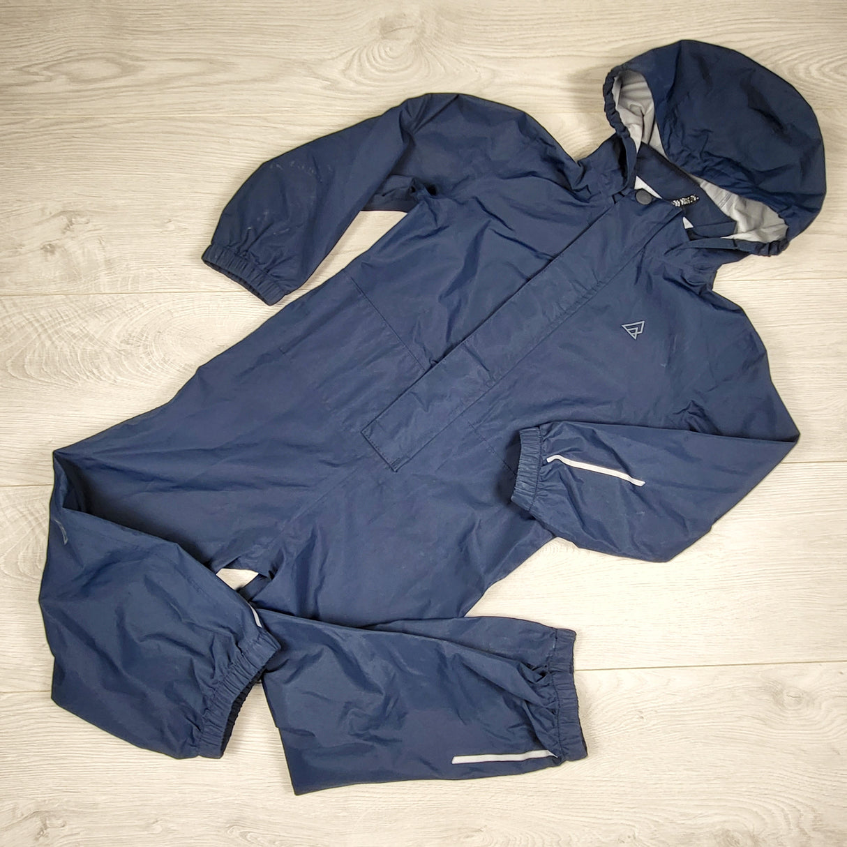 Ripzone navy one piece rain suit. Size 4T