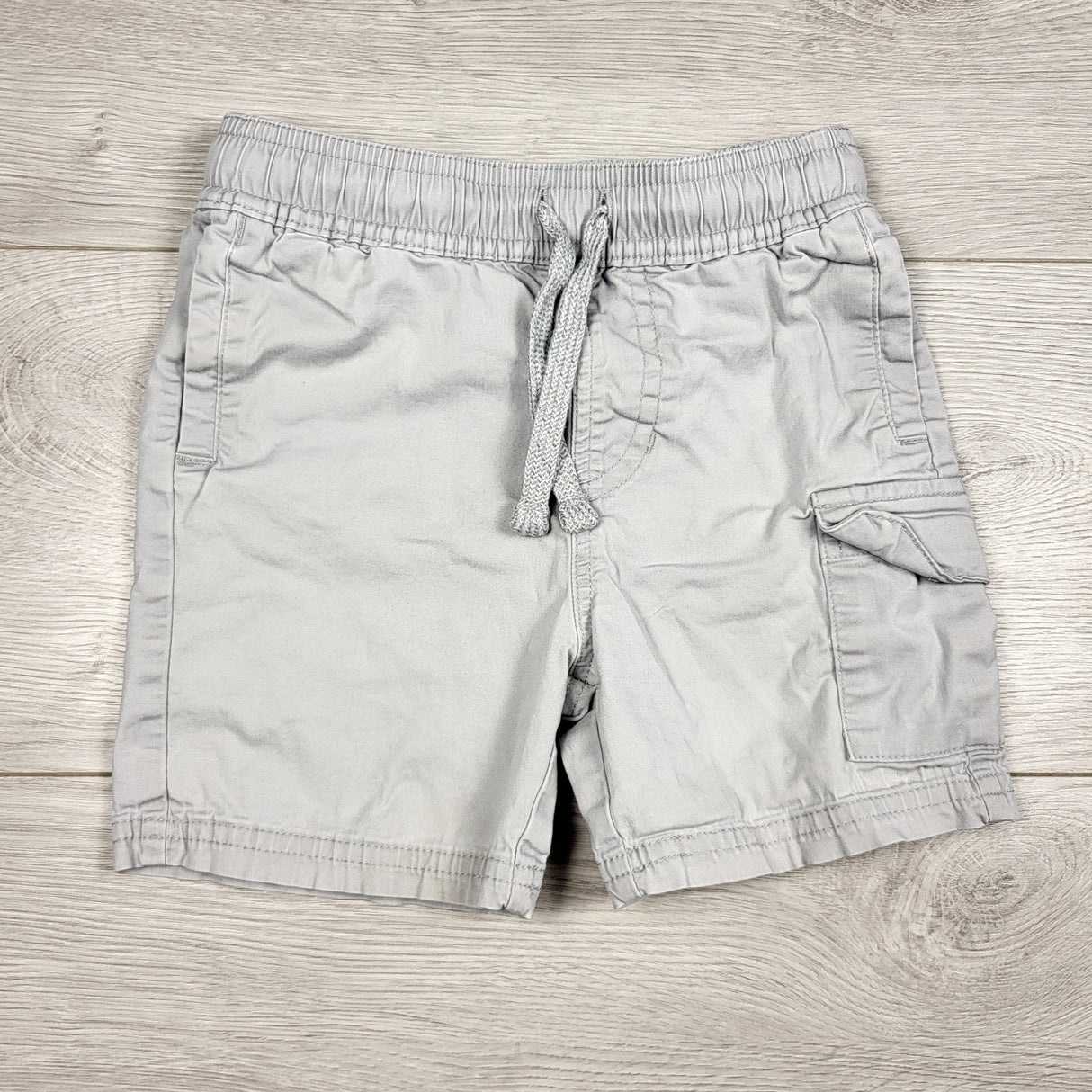 Andy and Evan grey twill shorts. Size 3T