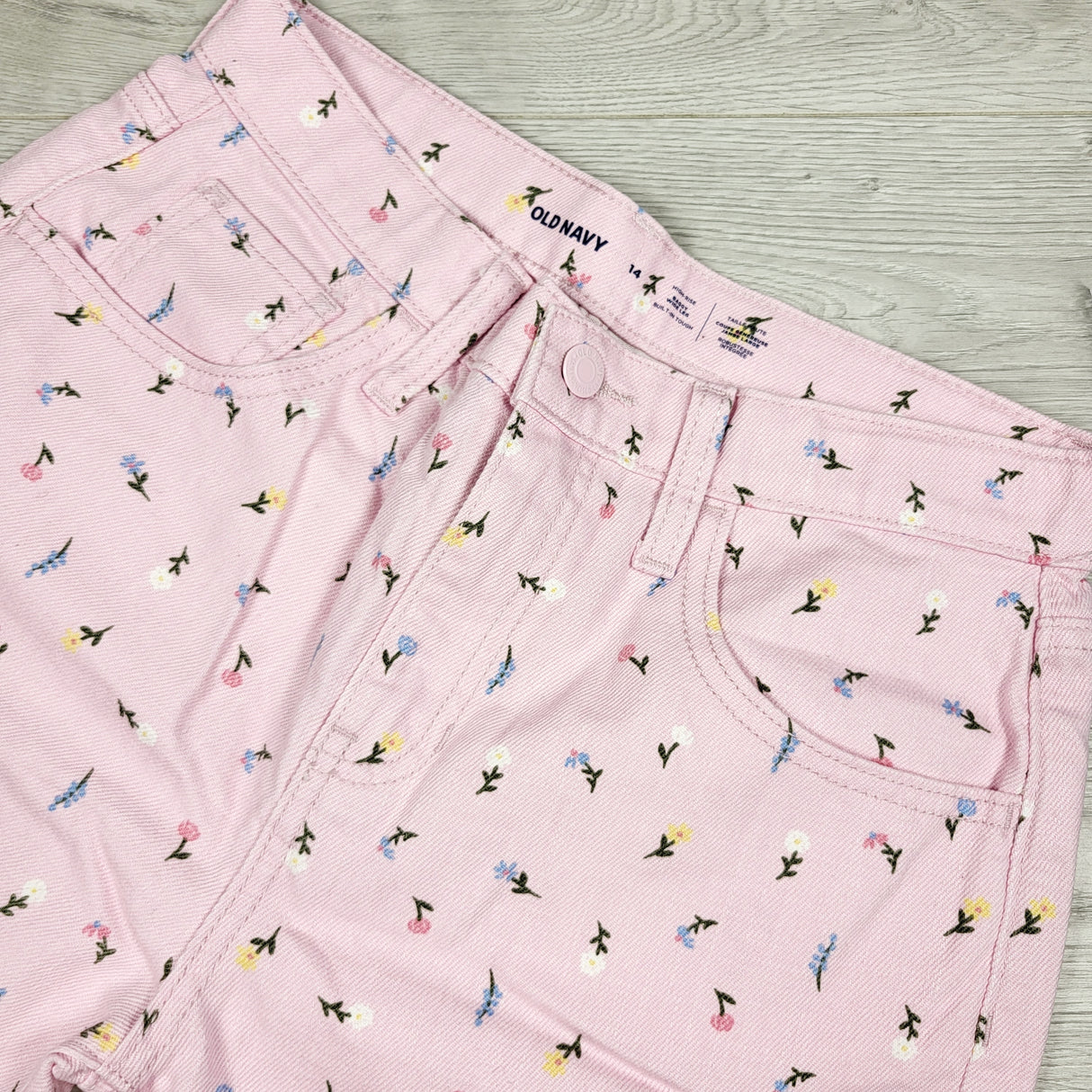 NEW - Old Navy pink floral print baggy high-rise jeans. Size 14