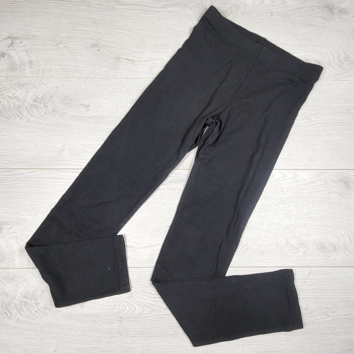 Ardene black super soft leggings. ADULT size small