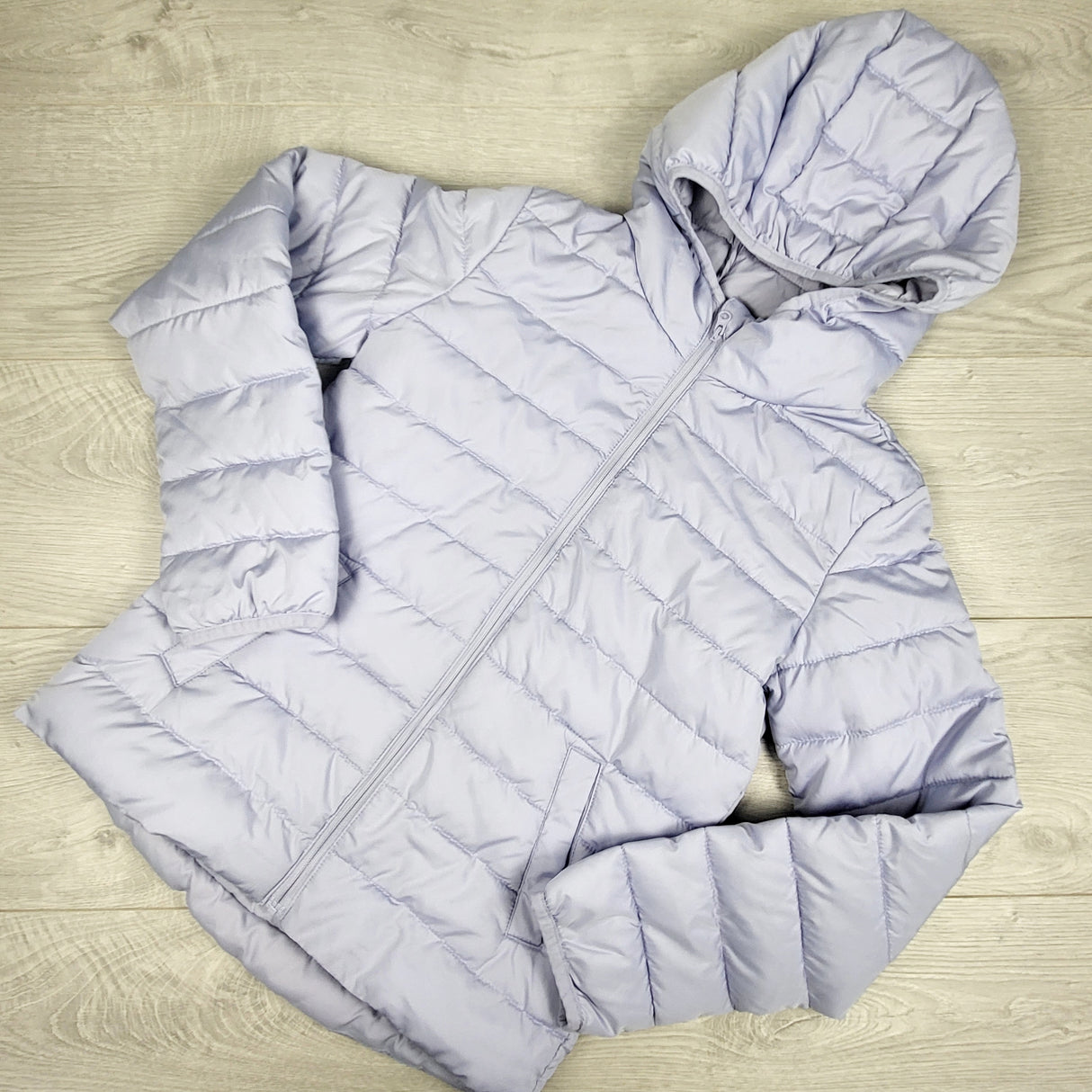 Old Navy periwinkle water resistant puffer coat. Size 10/12