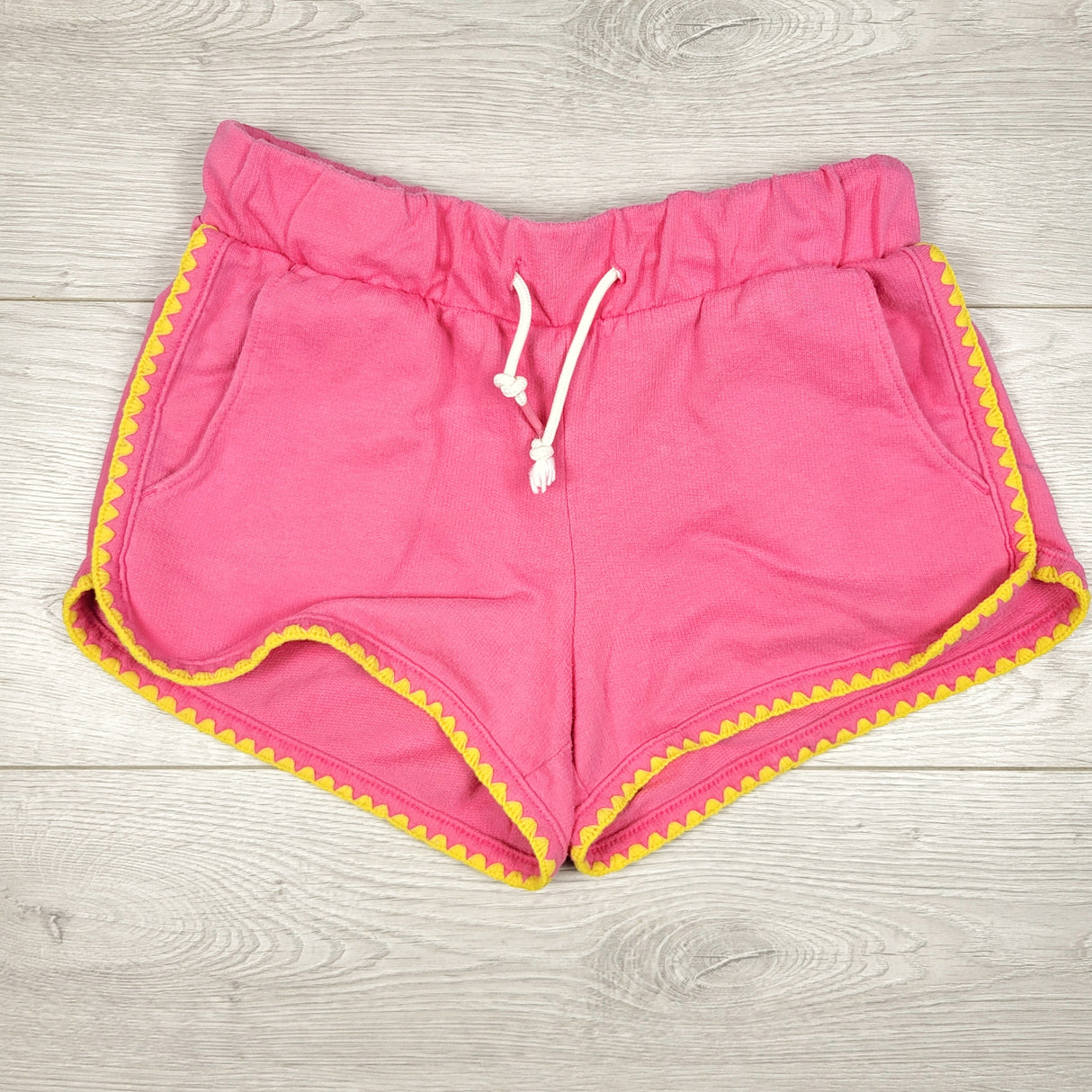 Old Navy pink drawstring shorts. Size 8