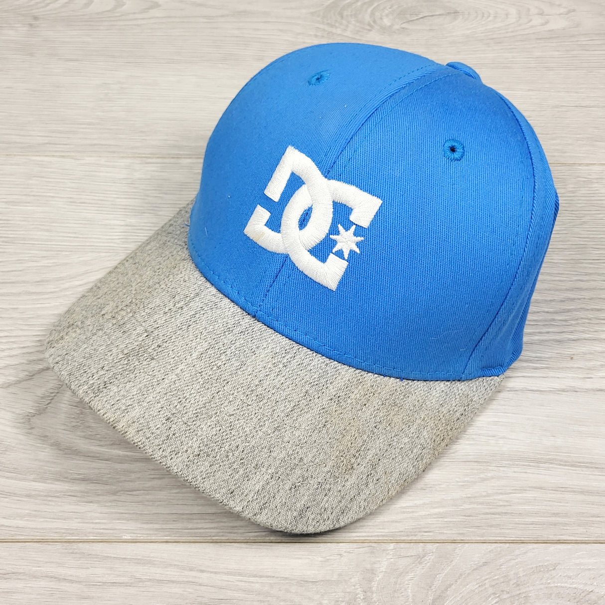 DC blue and grey Flexfit cap. 52 to 55cm