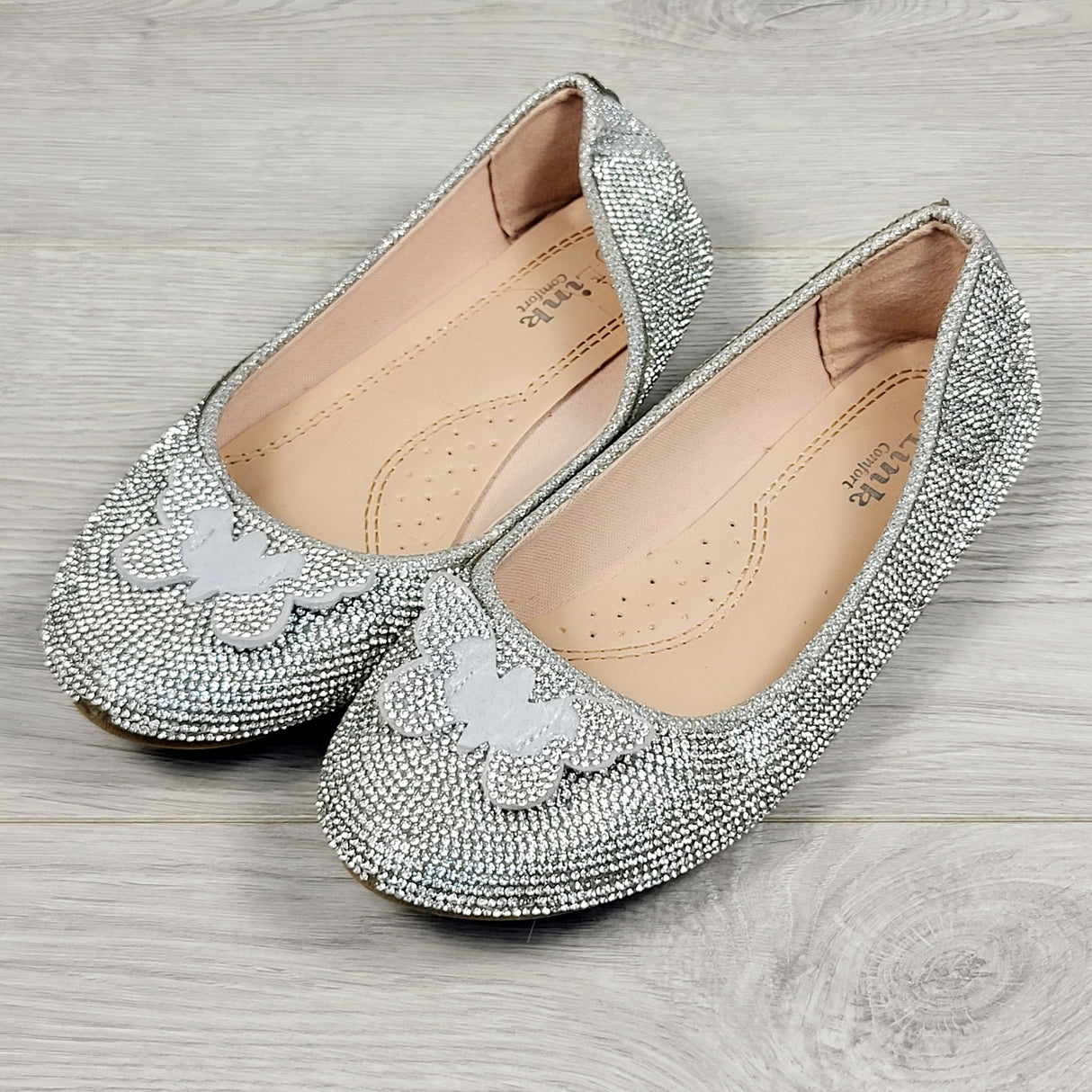 Link silver glitter flats with butterfly. Youth size 3