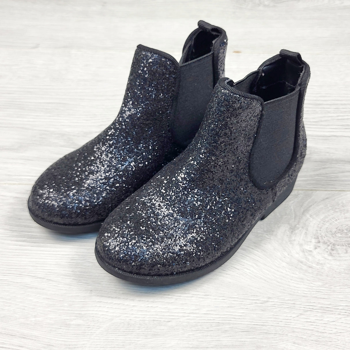 H and M black glitter Chelsea boots. Size 7.5
