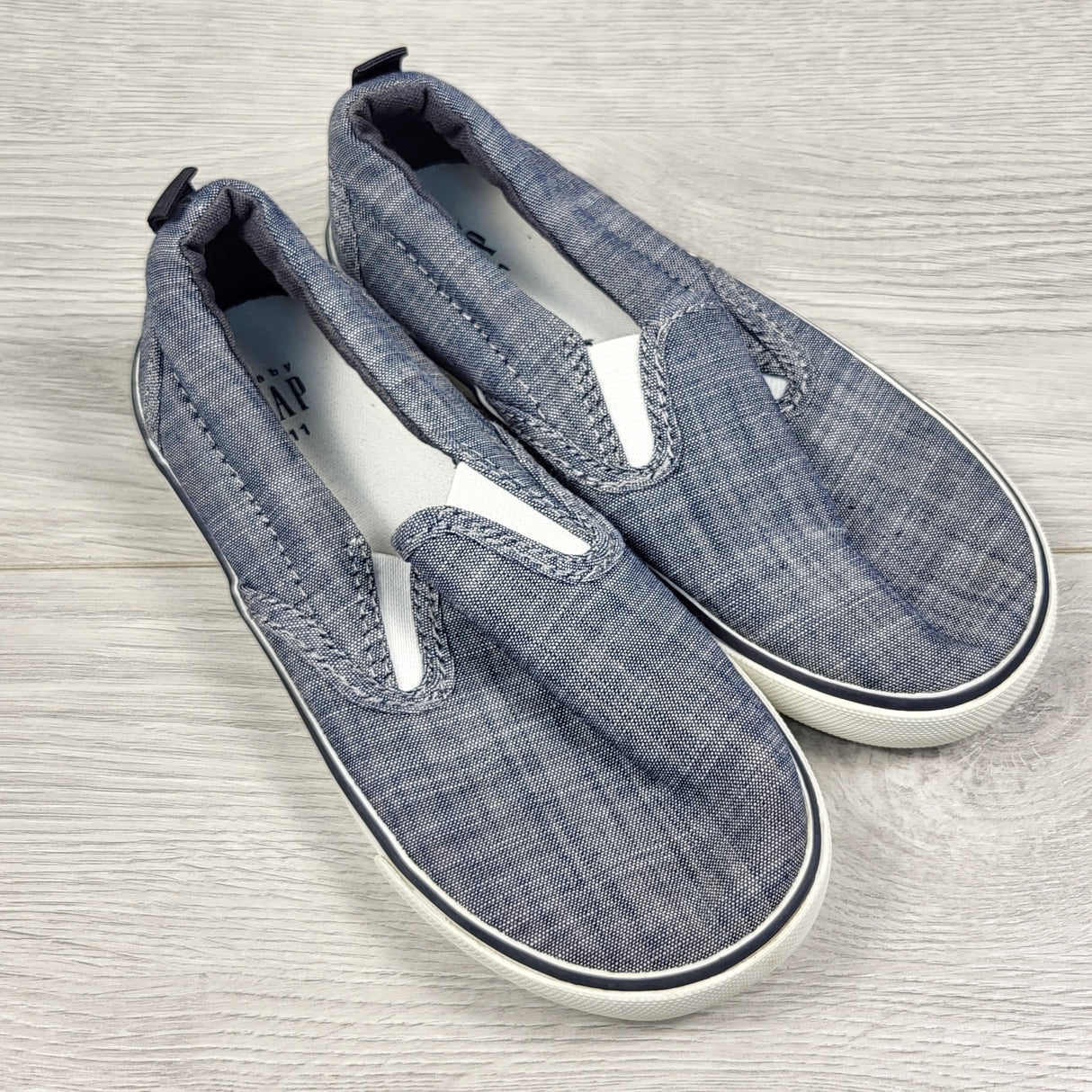 Gap chambray slip-on shoes. Size 11