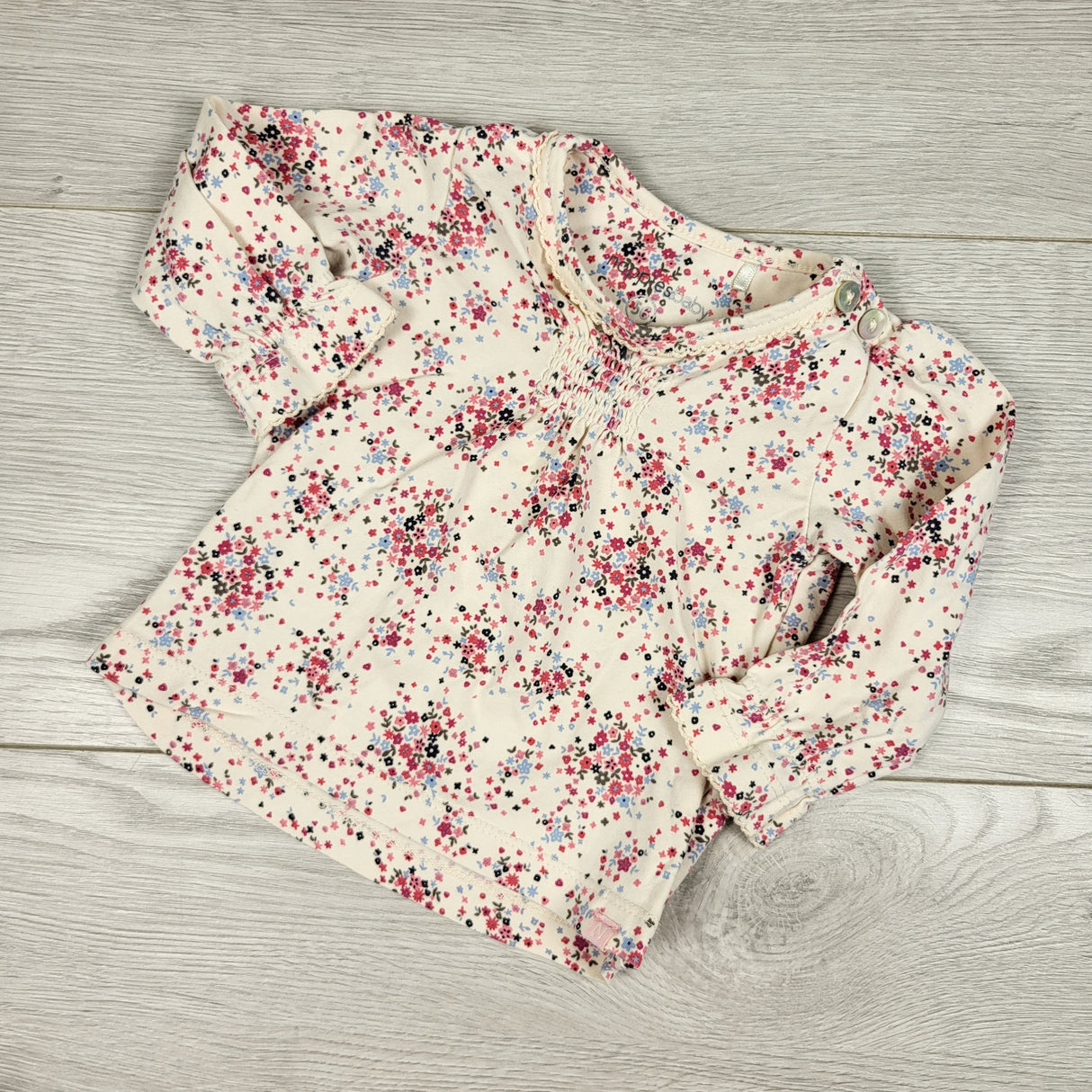 Noppies pale pink floral print top. Newborn size