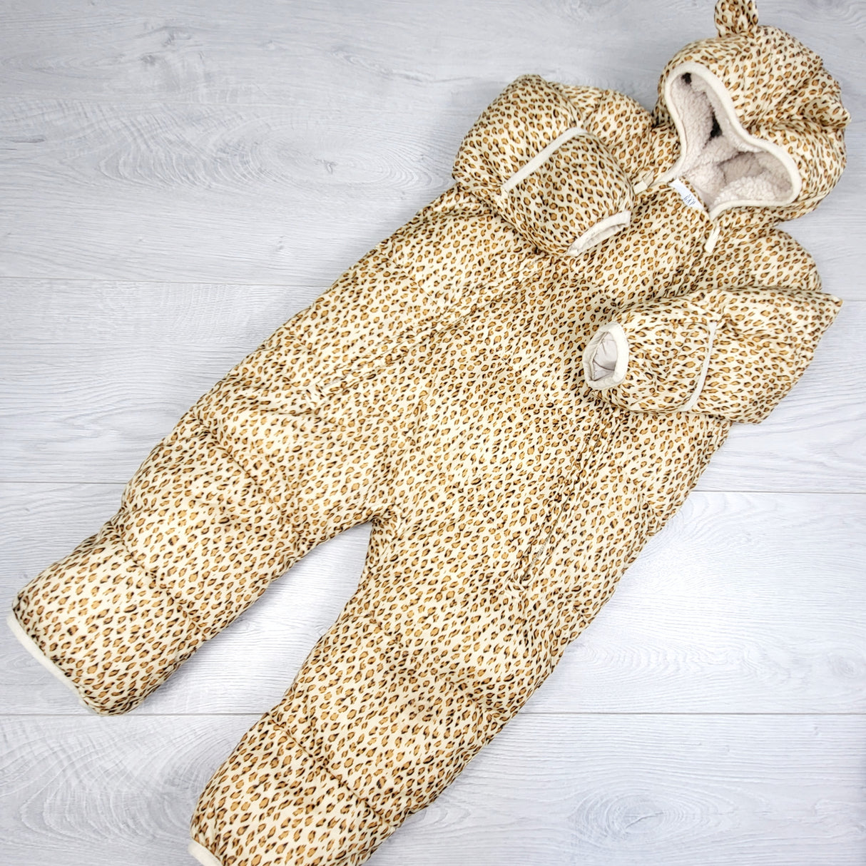 Baby Gap ColdControl Max Puffer One-Piece Snowsuit. Size 12-18 months