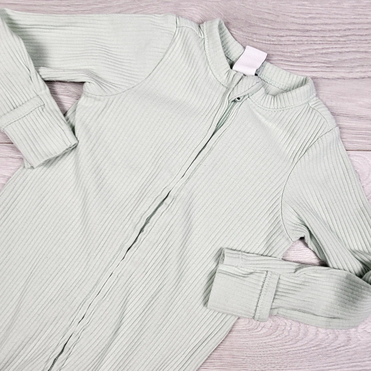 Old Navy mint green ribbed sleeper. Size 6-9 months
