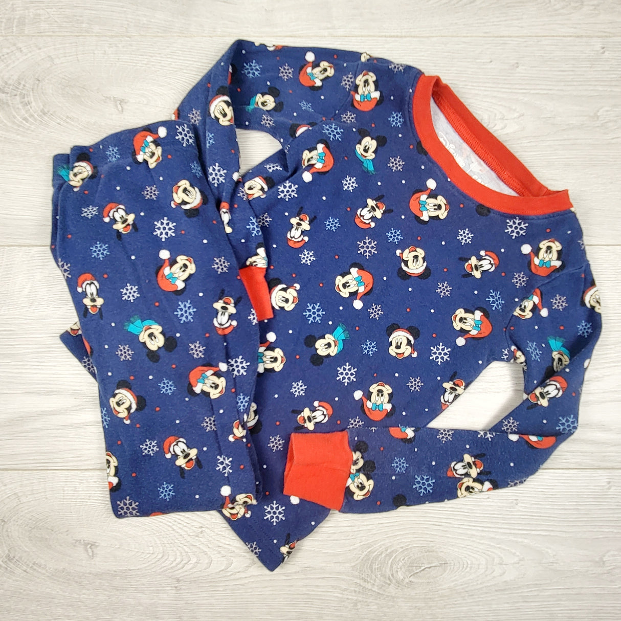 Carters x Disney navy 2pc Mickey Mouse PJs. Size 6