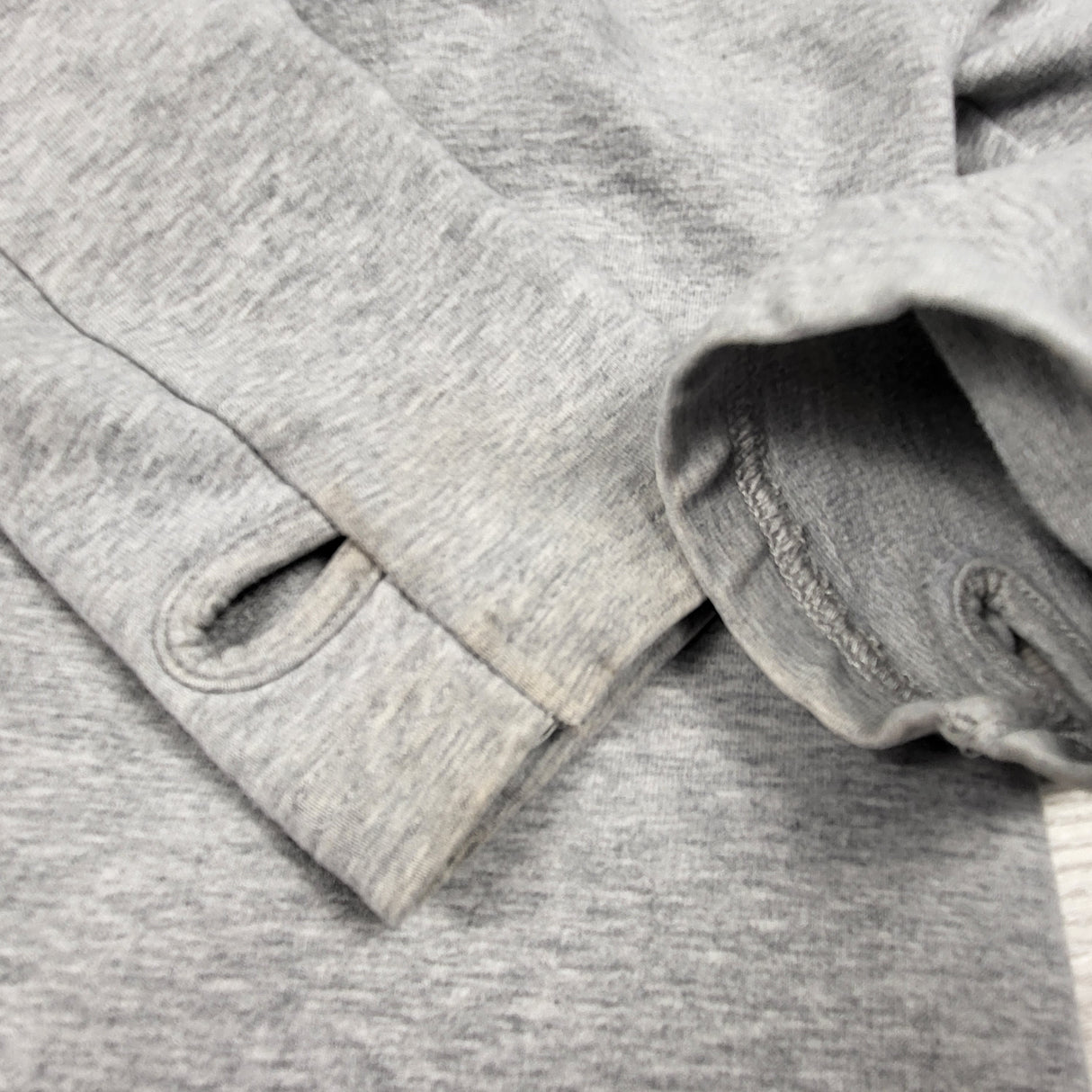 Peekaboo Beans grey tunic sweatshirt with butterfly. Size 6 - AS IS