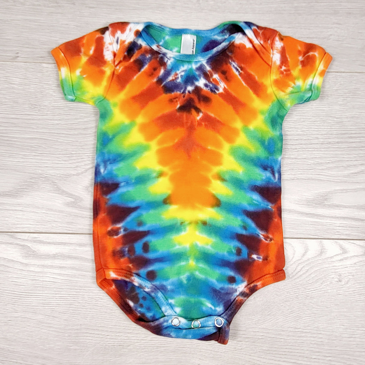 Custom genuine tie dye bodysuit. Size 3-6 months