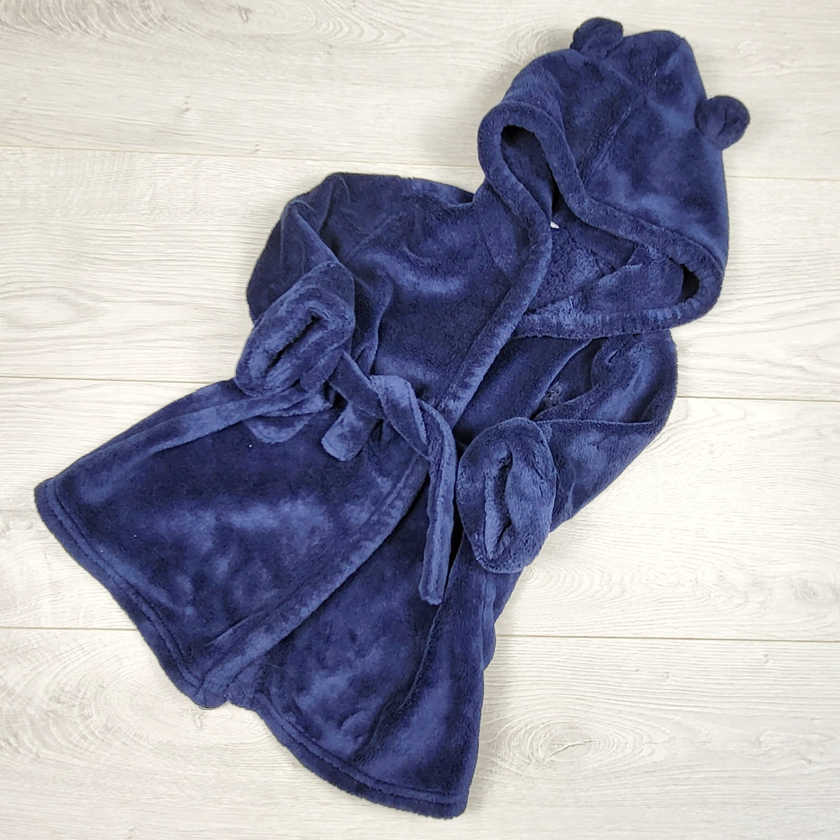 Gap navy hooded towel / bath robe. Size 6-12 months