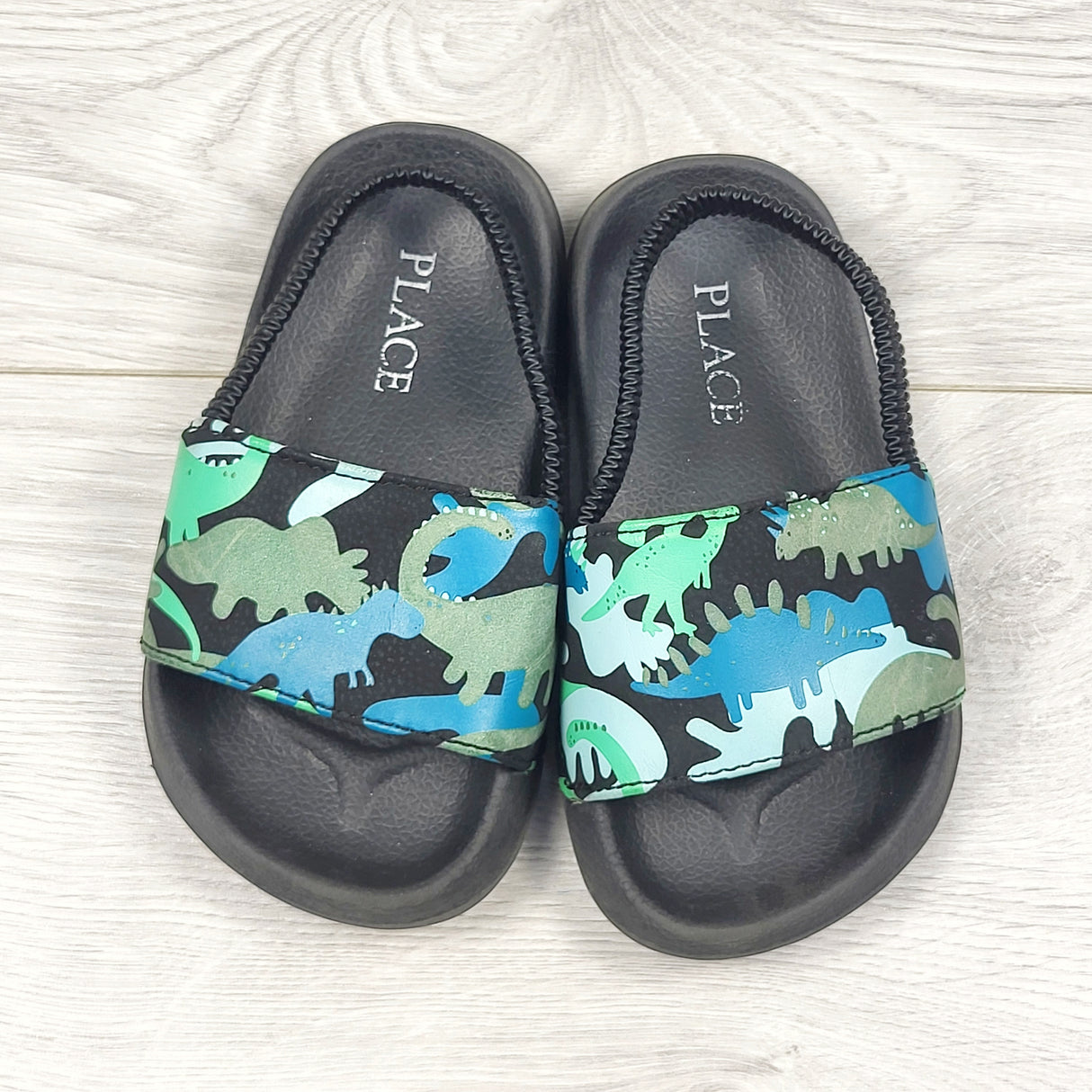 Children's Place sandals with dinosaur. Size 7