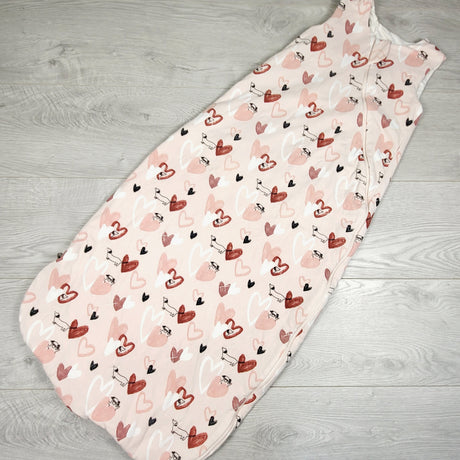 Loulou Lollipop pink sleep sack with hearts. Size 18-36 months