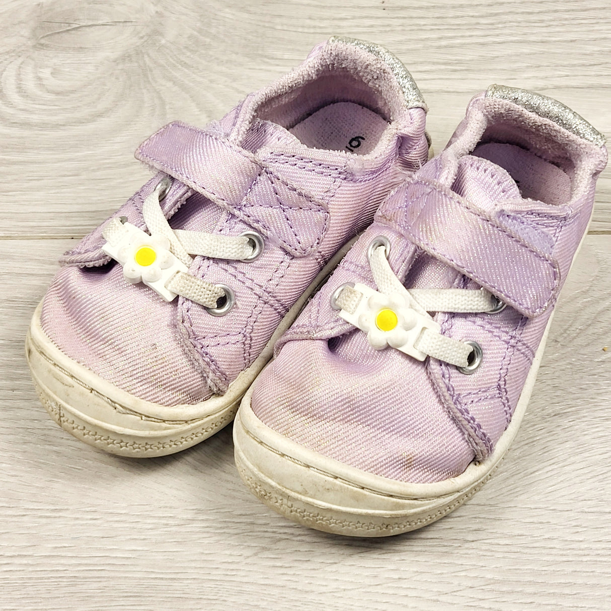 George purple sparkly shoes. Size 6