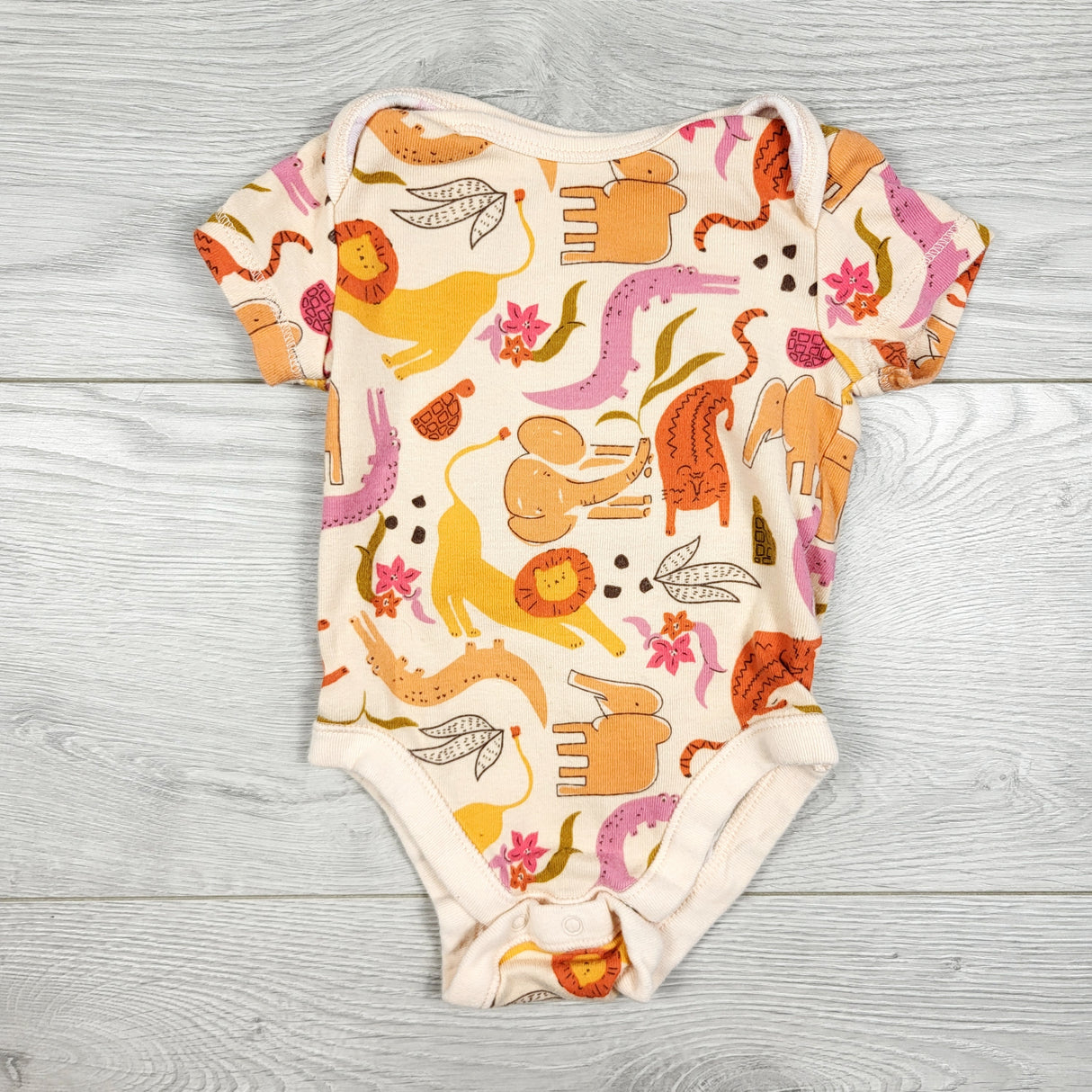 Old Navy bodysuit with jungle animals. Size 3-6 months