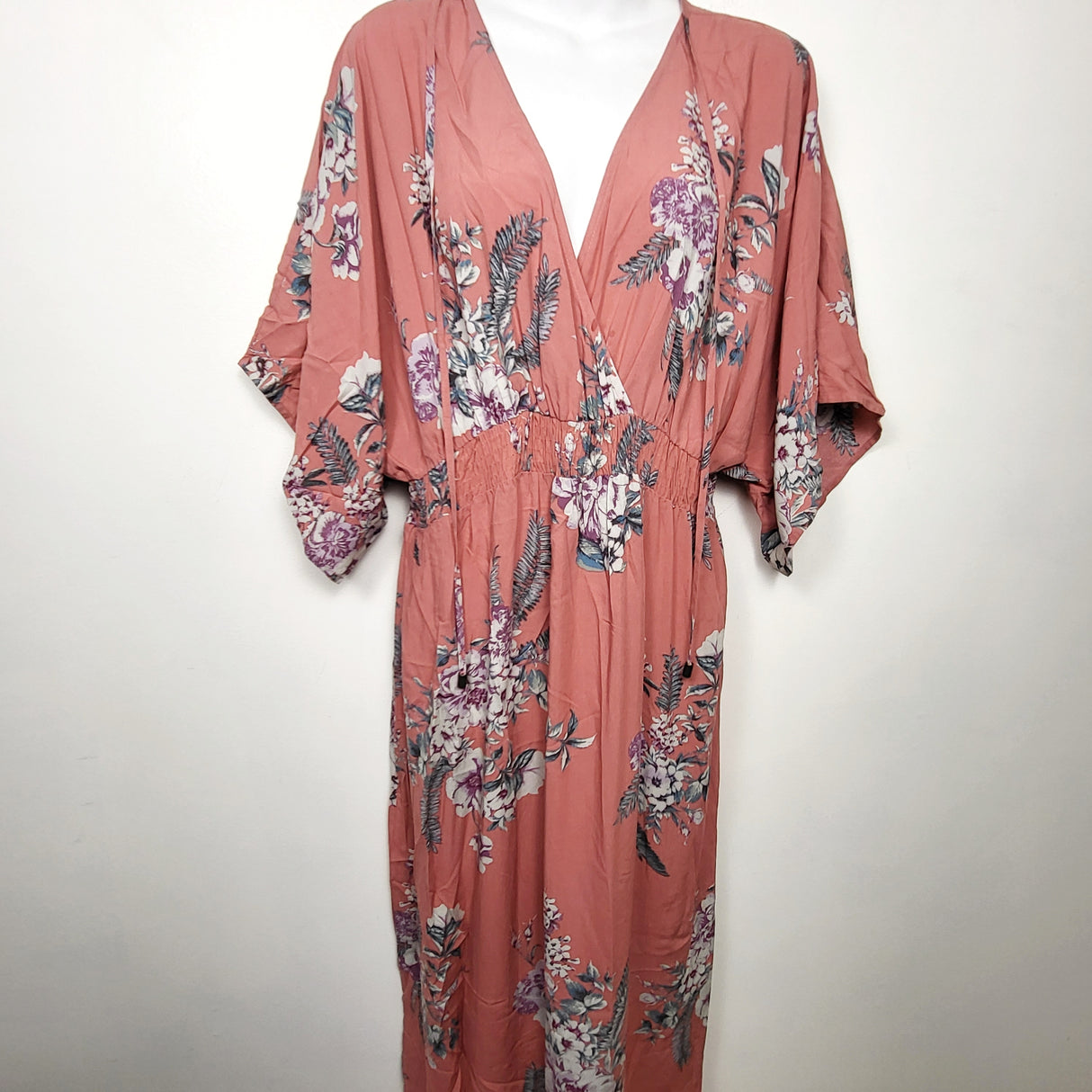 NEW - Jessica Simpson pink floral kimono style maternity dress. Size large - AS IS