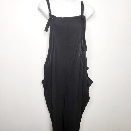 Ripe Maternity Black Poppy Linen Jumpsuit . Size large