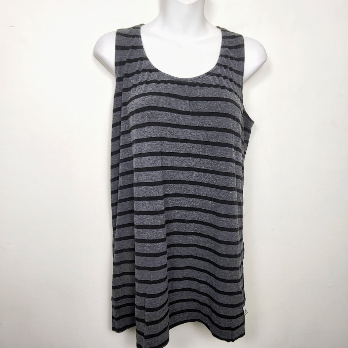 Au Fait Mama grey and black striped maternity bamboo tank top. Size large