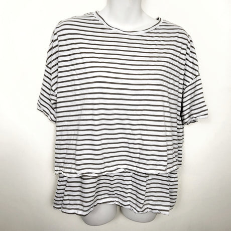 Ripe Maternity striped Claudette nursing tee. Size large