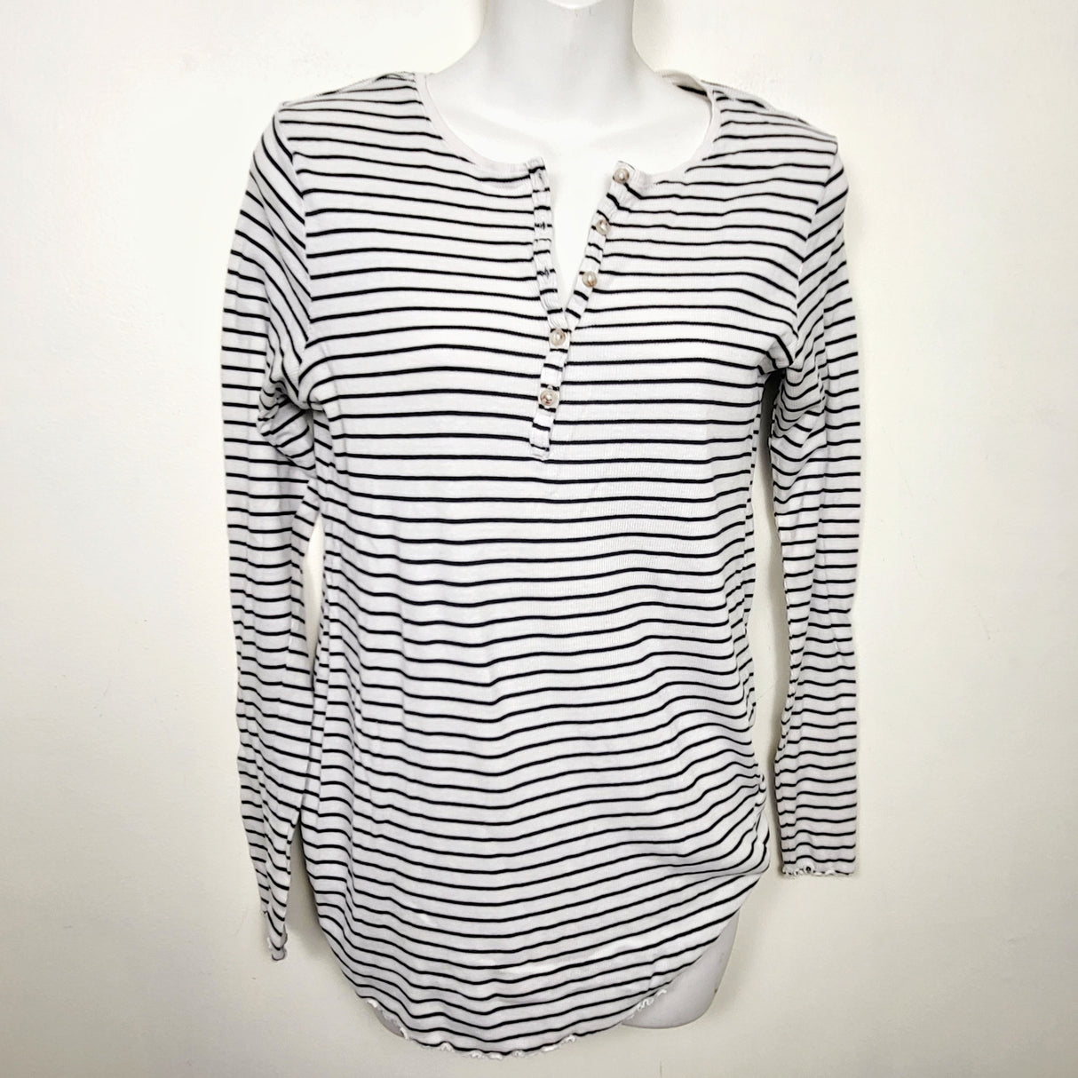 H and M striped Henley style maternity top. Size large