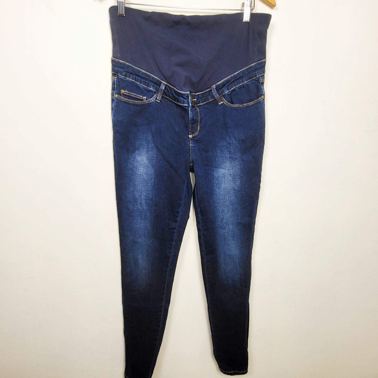 Ripe Maternity Rebel Jeggings. Size large