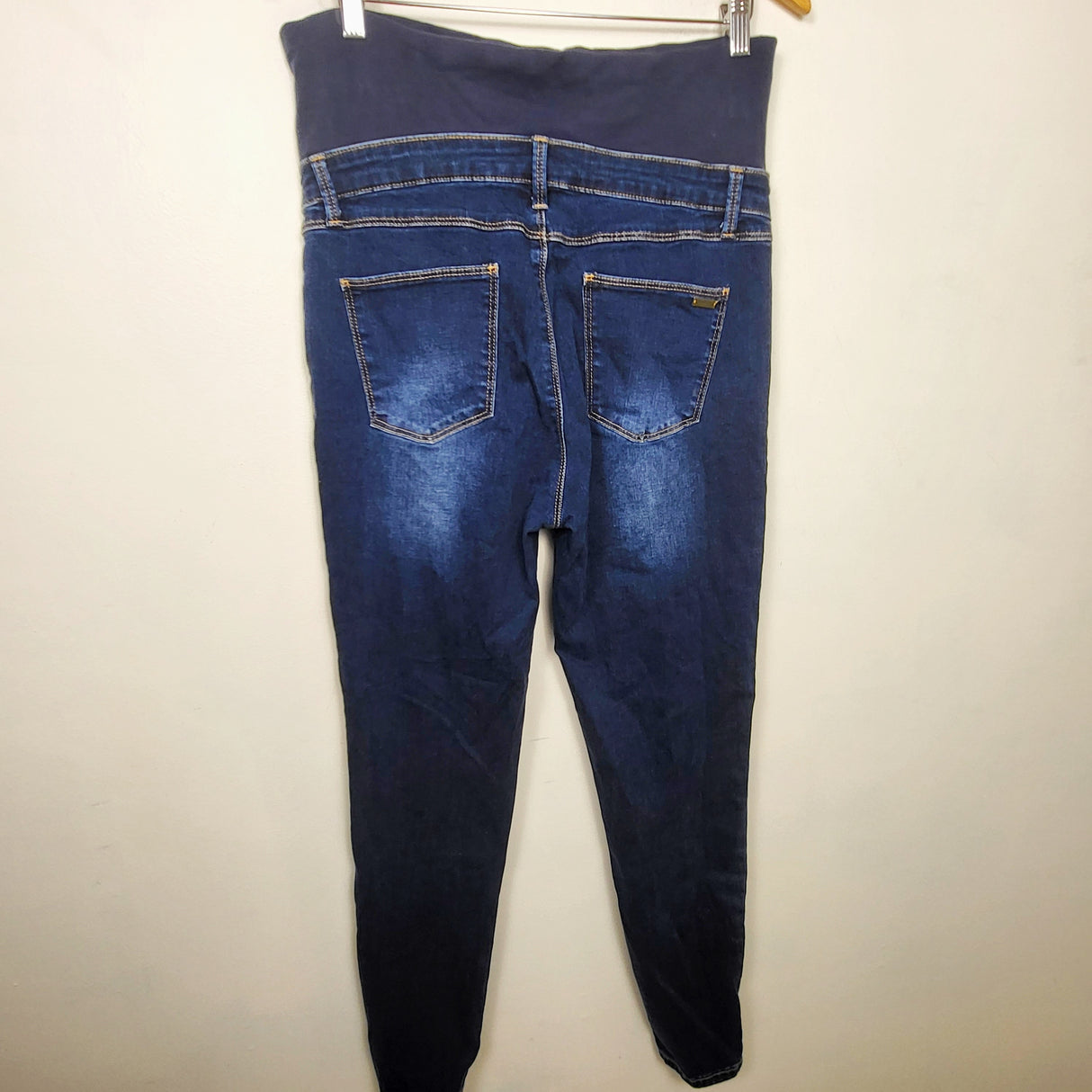 Ripe Maternity Rebel Jeggings. Size large