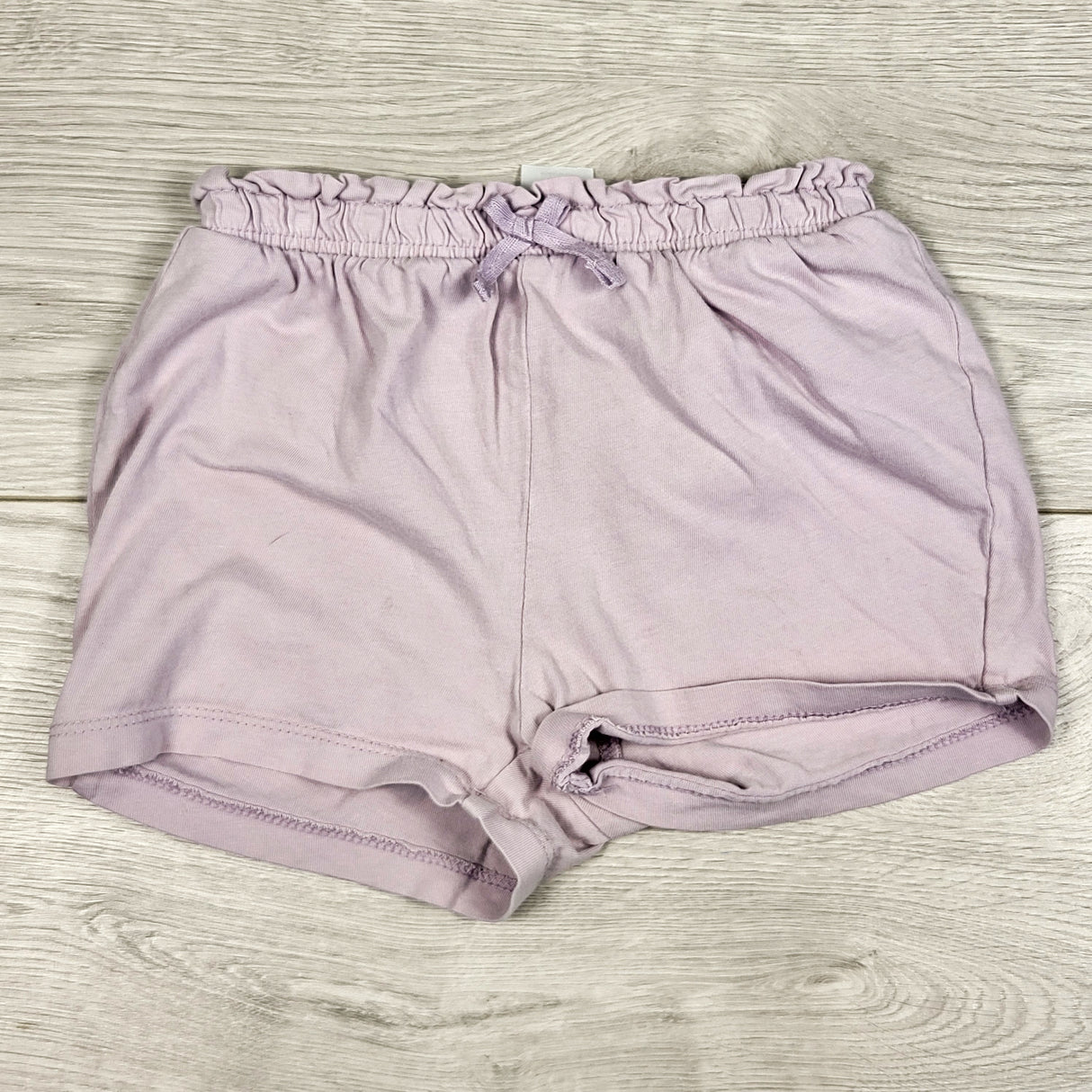 H and M purple organic cotton shorts. Size 12-18 months