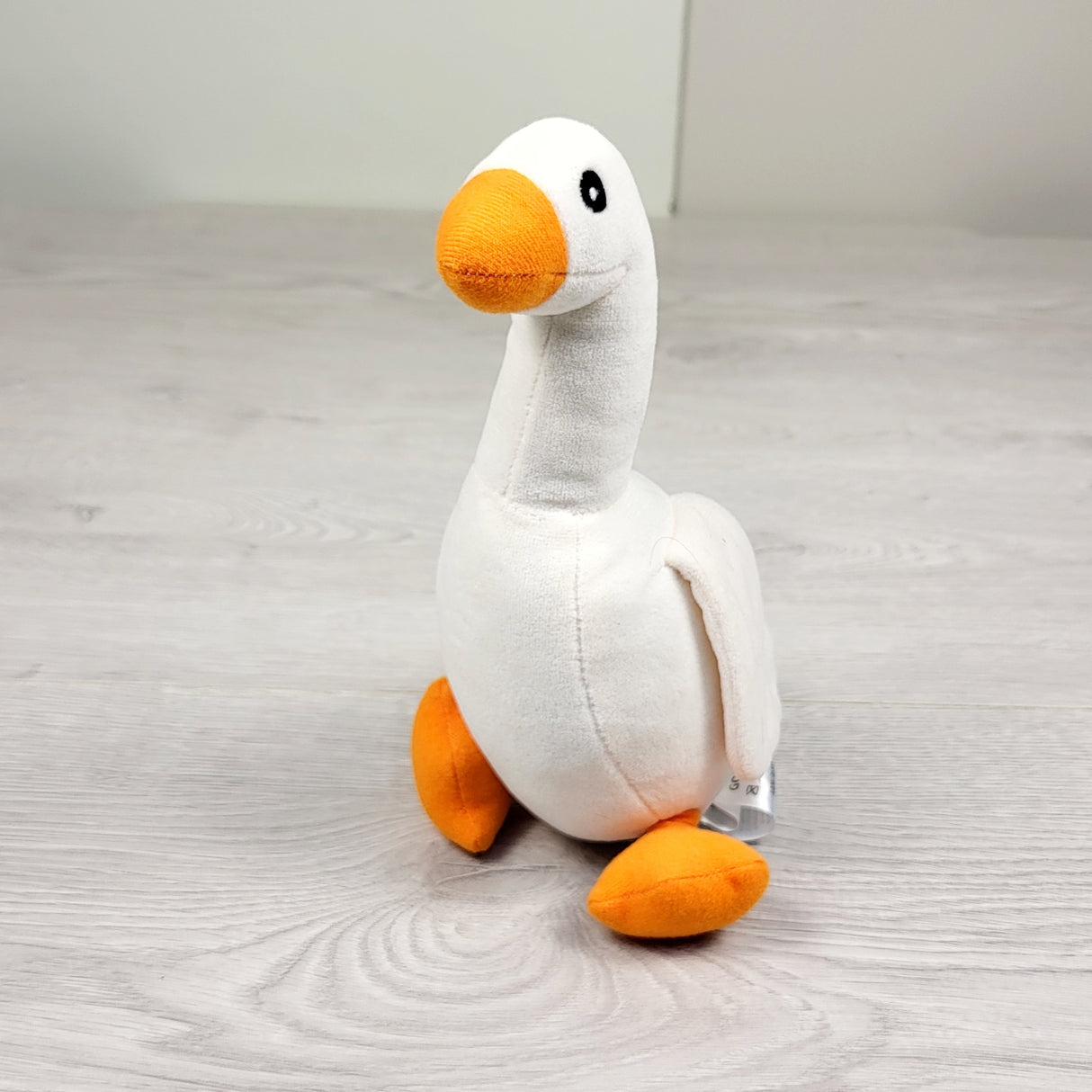 Jysk plush goose