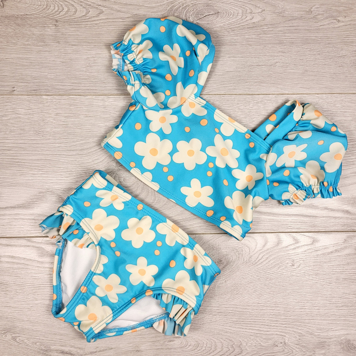 Cat and Jack blue floral print 2pc swimsuit. Size 2T