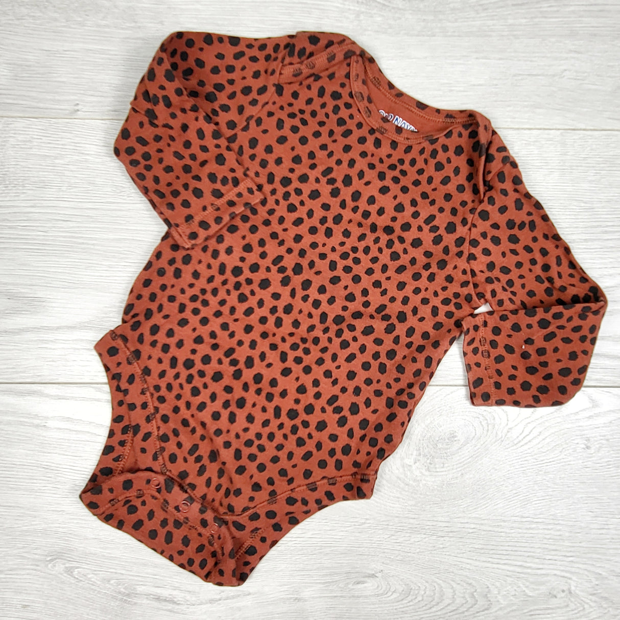Old Navy leopard print bodysuit. Size 6-12 months